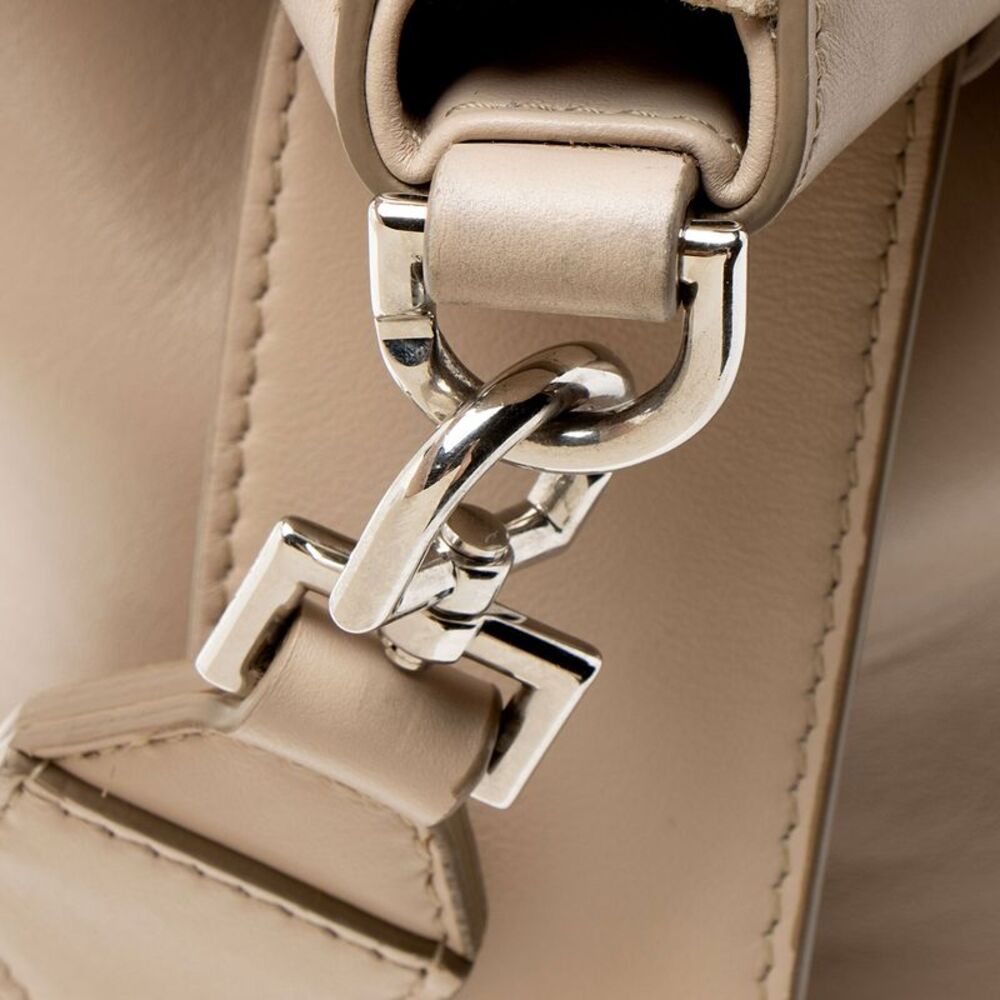 Givenchy Calfskin Soft Antigona Medium Satchel - Picture 16 of 16